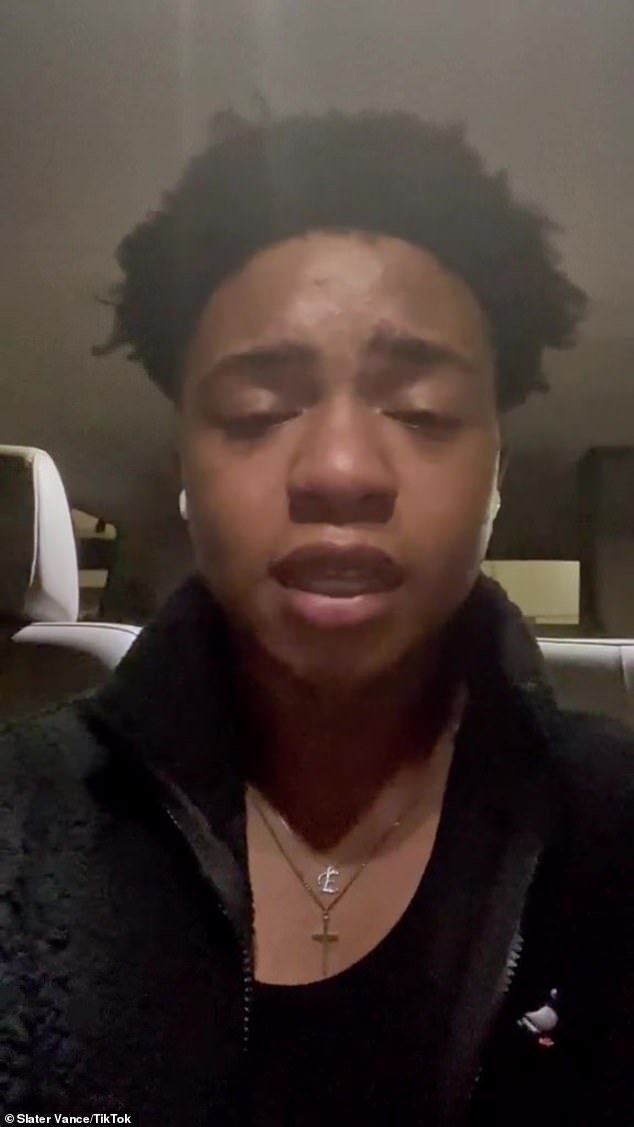 1672599162 330 Angela Bassetts 16 year old son apologizes after Michael B Jordan death