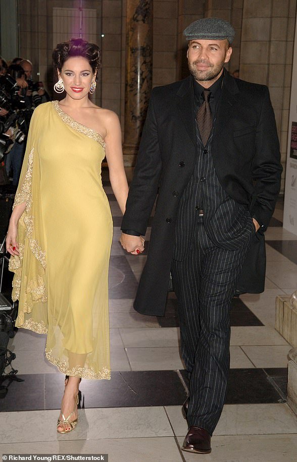 Number two: After splitting with Jason, the model moved on with American actor Billy Zane, who is now 56 years old.  They broke up in 2008 (pictured in 2006)