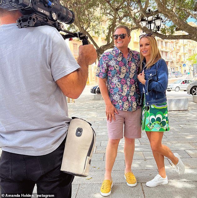 Pals: Amanda and Alan are close friends and are appearing in a new show filmed in Sicily, called The Italian Job, which will soon be broadcast on the BBC.