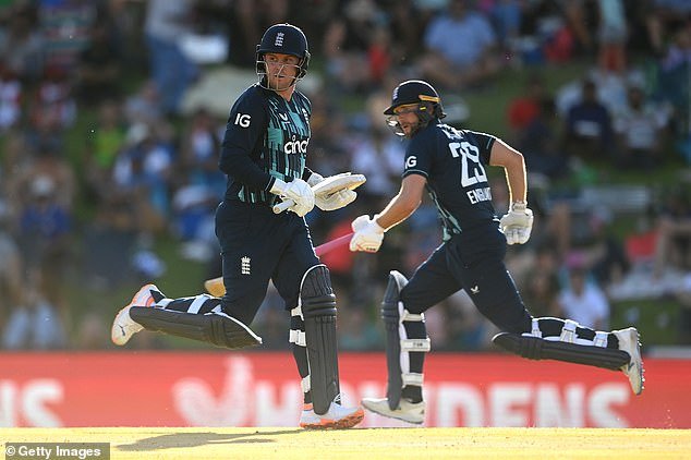 Roy (L) shared an opening partnership of 146 with Dawid Malan (R) in Bloemfontein on Friday