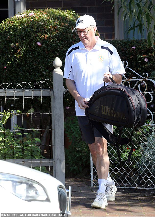 Mr. Albanese heads to tennis in his Rabbitohs cap a week after winning the federal election in May.