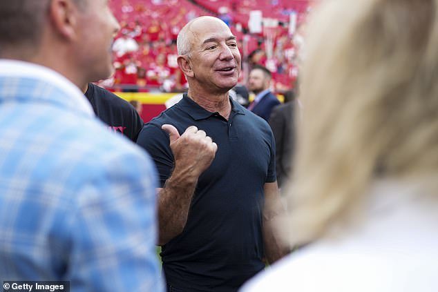 Jeff Bezos considers selling the Washington Post to buy Commanders