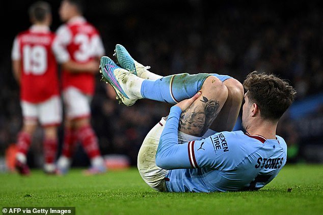 John Stones stopped with a hamstring injury during Manchester City against Arsenal