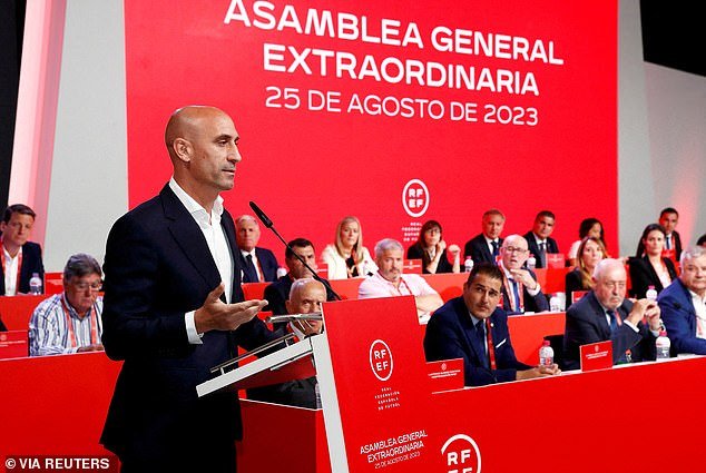 In a strange speech at an RFEF rally in late August, Rubiales refused to quit and denounced 