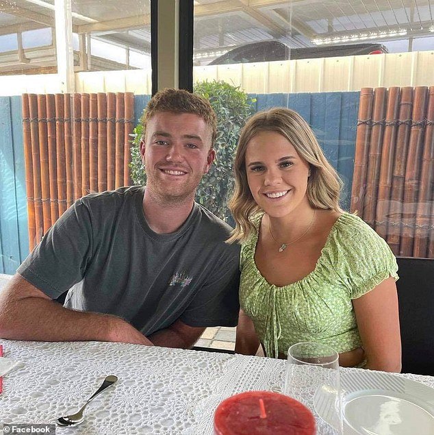Ellie Houston, 21, and her husband Trae Murphy, 23, say they transferred $90,000 from their account to a Bank of Melbourne account