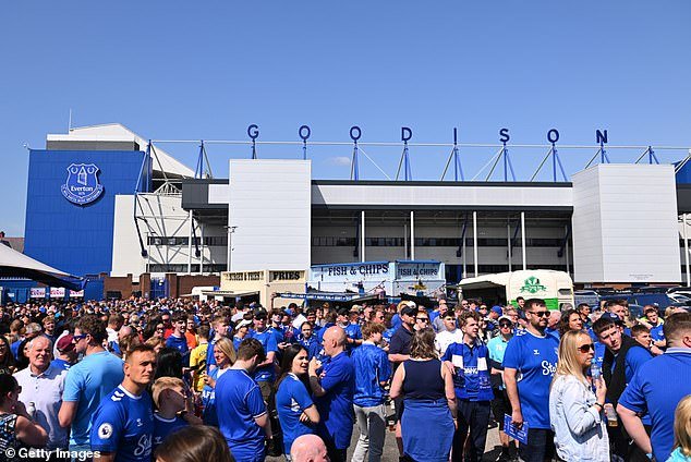 There seemed to be an air of resignation around Goodison Park ahead of their clash with Arsenal, amid fears that all is now lost for the Merseyside club.