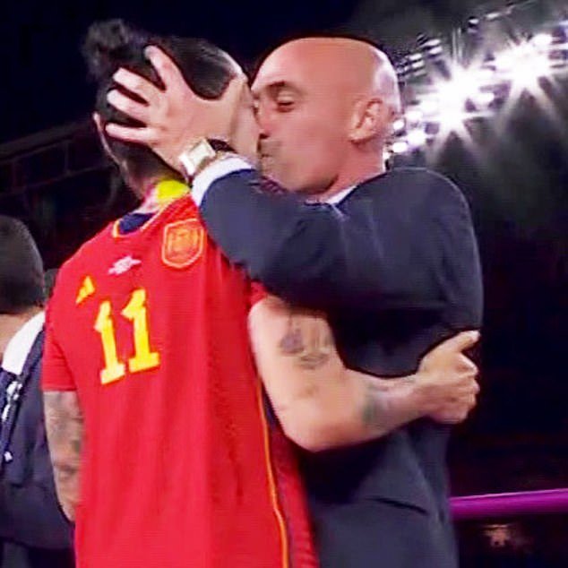 Luis Rubiales kisses Spanish player Jennifer Hermoso during the medal ceremony of the Women's World Cup final