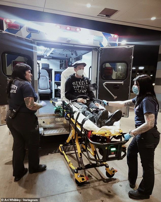 Sum 41 frontman Deryck Whibley, 43, was hospitalized with pneumonia, his wife Ariana Cooper Whibley announced on Instagram on Friday