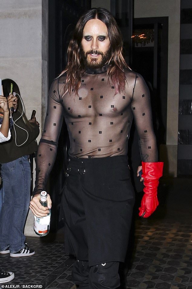Pop: For a bold pop of color, Leto wore a single red glove on his left hand