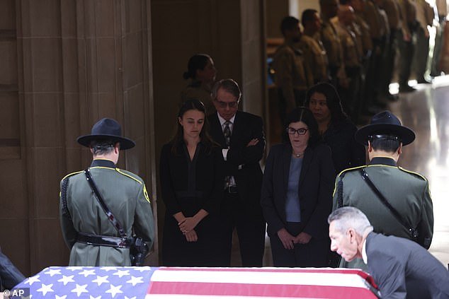 Feinstein's daughter, granddaughter and son-in-law mourn her while others line the streets to also pay tribute to the trailblazing late senator