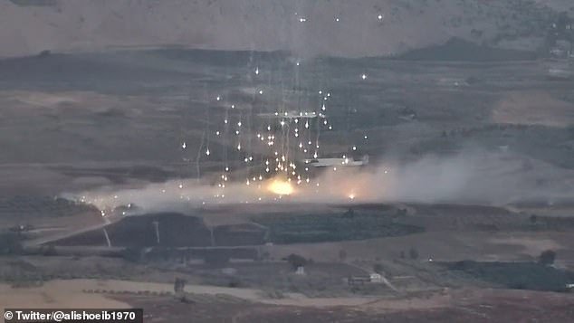 Human Rights Watch on Thursday accused Israel of using white phosphorus munitions in its military operations in Gaza and Lebanon.