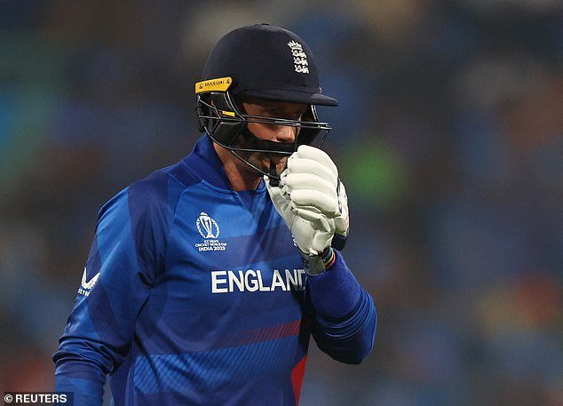 Joe Root scored two half-centuries early in the World Cup but only 16 runs in the last four innings