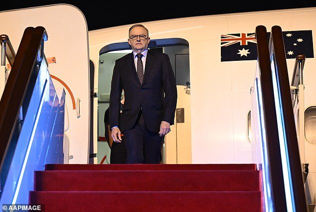 Australian Prime Minister Anthony Albanese arrived at Hongqiao Airport, Shanghai for a three-day visit to China