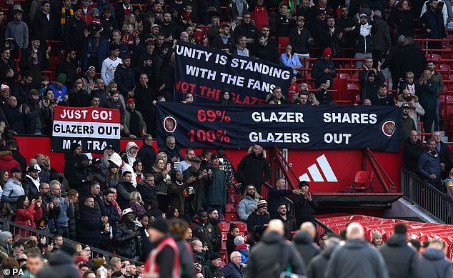 Manchester United fans continued to protest against the Glazers before the match, while banners were held during the match against Luton