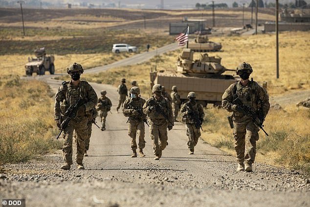 In 2020, American soldiers from the 1st Armored Division are active in Syria.  There are currently about 900 US troops in Syria, most of them in the east.