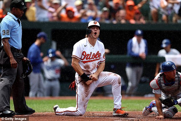 Henderson is the fourth Orioles player to earn AL honors, and the first since 1989