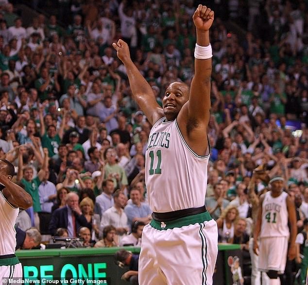 Davis (11) was most notable in his NBA career by winning the NBA Finals with the Celtics