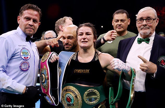 The 37-year-old has become an undisputed two-weight champion as a result of her majority decision win