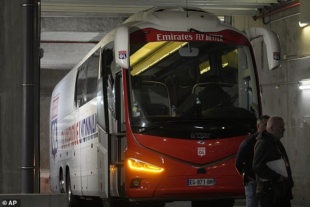 Lyon's team bus eventually reached the ground, but was badly damaged by the attacks