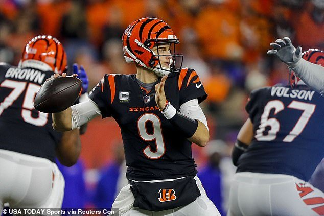 The Bengals recorded a fourth straight victory when Joe Burrow threw two touchdowns against the Bills