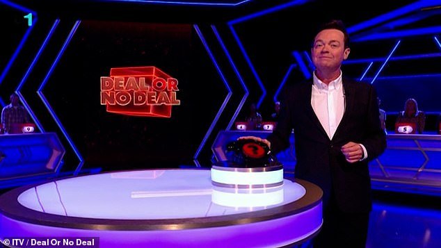 Is it just me, or does Stephen Mulhern look like a younger, bolder version of Piers Morgan?