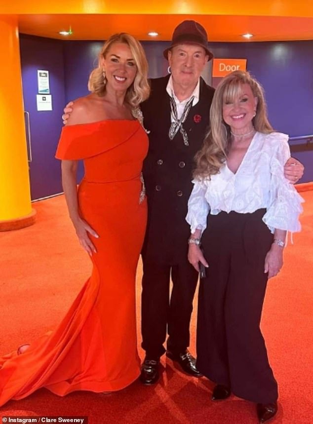 In June, Dean reunited with his Brookside daughter Claire Sweeney, who played Lindsey Corkhill, and Sue, who played Jackie, for an appearance at the British Soap Awards.