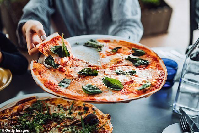 Pizza (stock image).  On Sunday, Gerardina Corsano and her husband fell ill and continued to feel unwell until yesterday, when they were hospitalized for spasms, according to a report.