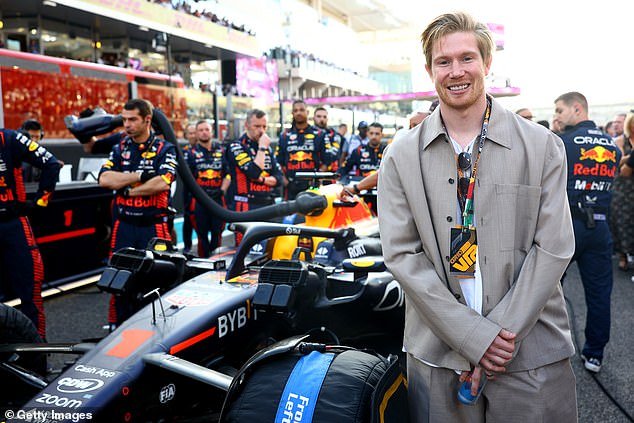 Kevin De Bruyne pictured at the Abu Dhabi F1 Grand Prix, where he gave an injury update