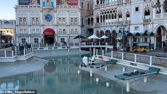 So far, preparations have been made: the gondola section at the Venetian hotel is being drained