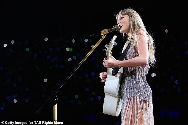 Taylor Swift postponed her Saturday show after extreme temperatures in Rio de Janeiro