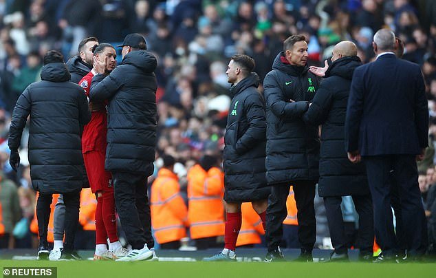 Liverpool boss Jurgen Klopp was forced to get involved and diffuse the situation as both player and manager refused to back down