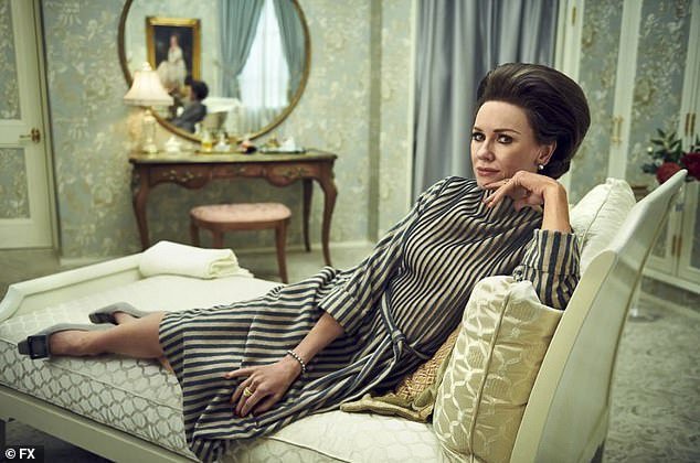 Naomi as Babe: Naomi Watts stars as Babe Paley in FX's Feud: Capote Vs.  The Swans