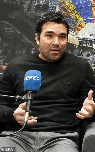 Xavi also has no support from ex-teammate Deco