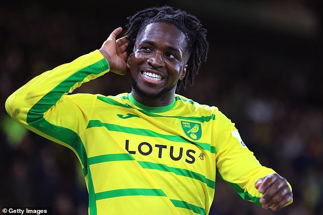 He believes Norwich will have an added incentive to 'derail' their rivals at the top of the table