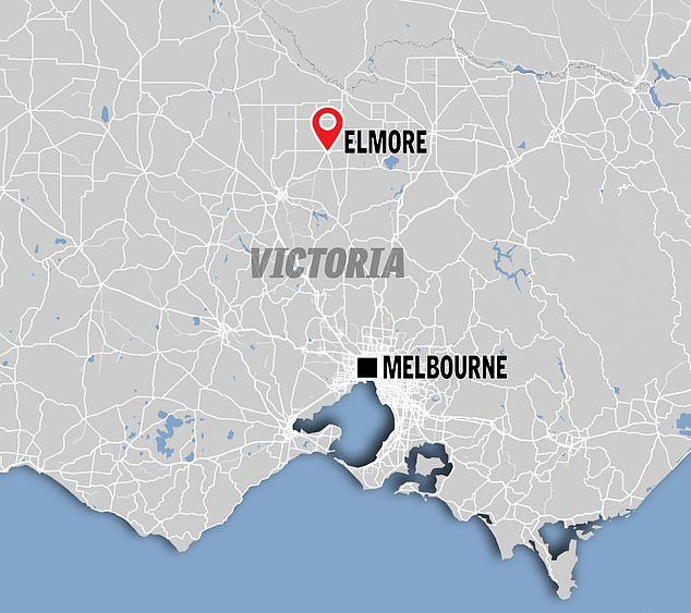 Health authorities issued an urgent warning to residents of Elmore, about 175km north of Melbourne, about health risks in tap water at 1.30pm.