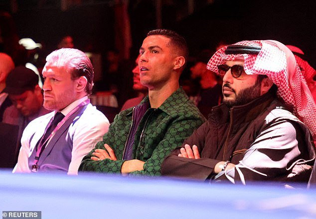 McGregor sat ringside next to Cristiano Ronaldo and Saudi advisor Turk Alalshikh