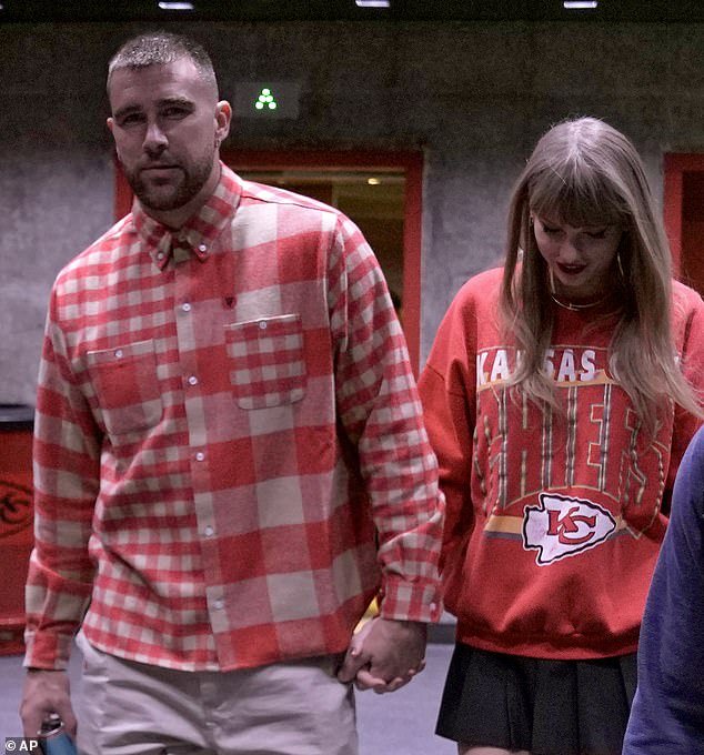 The pop sensation and the NFL star were spotted leaving Arrowhead holding hands in October