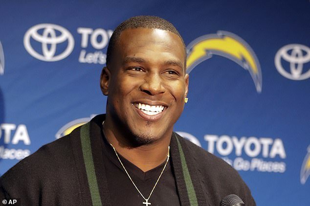Antonio Gates spent his entire NFL career with the Chargers, in San Diego and Los Angeles