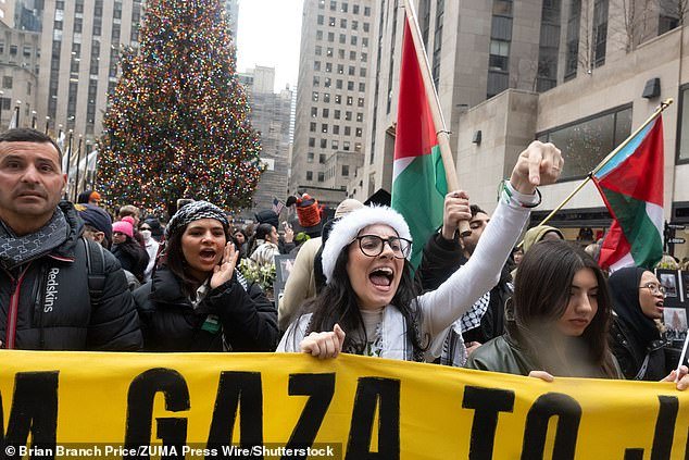 On Christmas Day, huge crowds filled the streets of Manhattan to protest US support for Israel in its conflict with Hamas