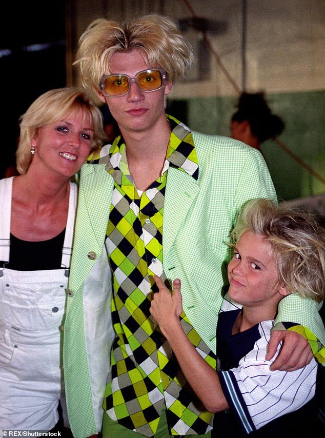 While it was unclear whether Nick attended the funeral, the outlet's sources reported that the family matriarch, Jane Schneck, delivered the eulogy;  Jane, Nick and Aaron Carter in 1995