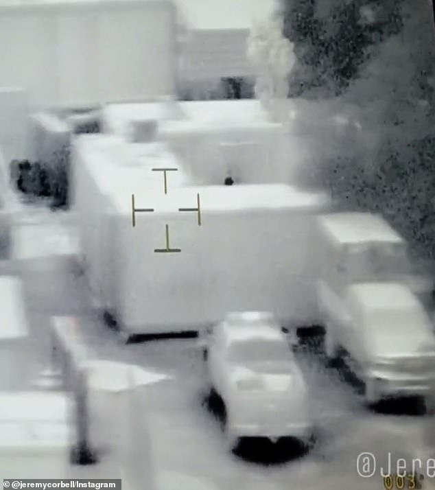 The UFO can only be seen on a thermal camera, not a night vision camera, and the object switches back and forth between black and white, indicating a temperature change from warm to cold