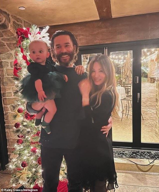 The star, 38, discussed flying with her baby — who she shares with partner Tom Pelphrey — over Thanksgiving while appearing on Monday's episode of Jimmy Kimmel Live!