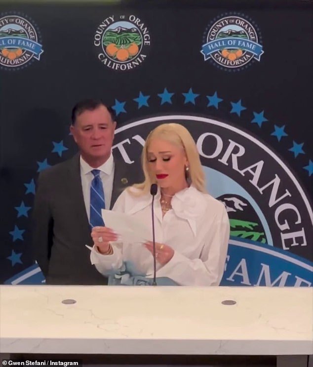 Stefani appeared to become emotional as she made her comments during the introduction
