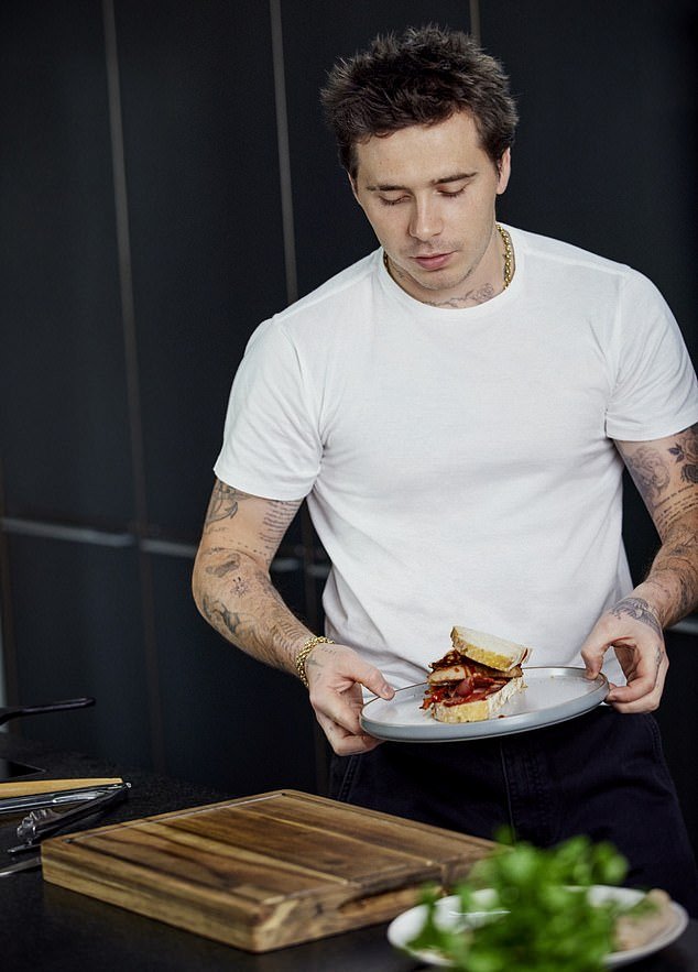 1705539087 252 Brooklyn Beckham hopes to bring home the bacon as Insta cook