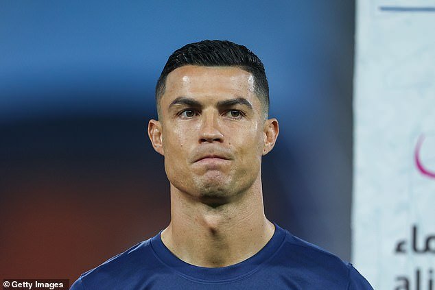 However, the former Brazilian striker ignored his namesake and Portuguese icon Cristiano Ronaldo