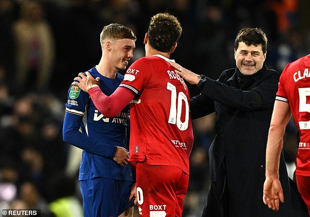 Chelsea boss Mauricio Pochettino joined those in complimenting Palmer for his performances