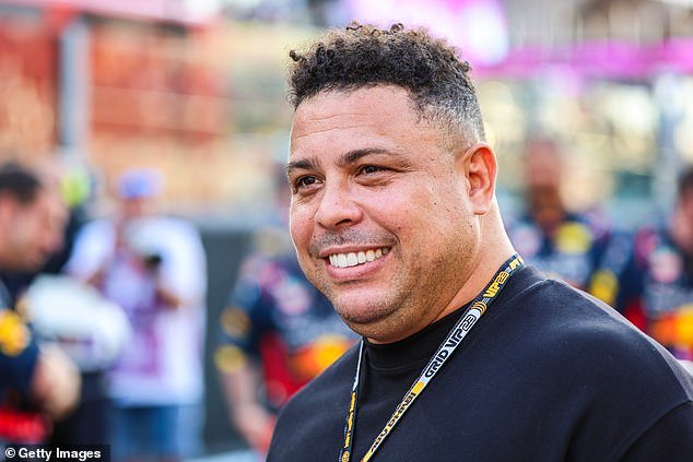 Brazilian Ronaldo named the eight best players of all time in an interview in 2022