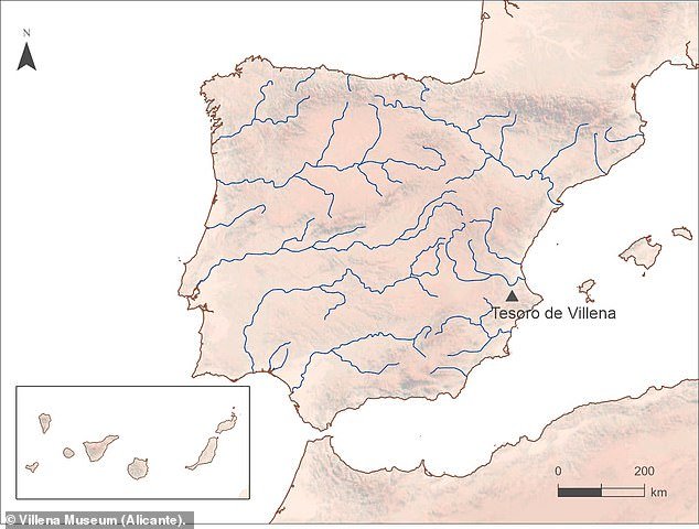 The artefacts were discovered by archaeologist José Maria Soler in December 1963, while he and his team were excavating a dry riverbed called the 'Rambla del Panadero' - about eleven kilometers from Villena.