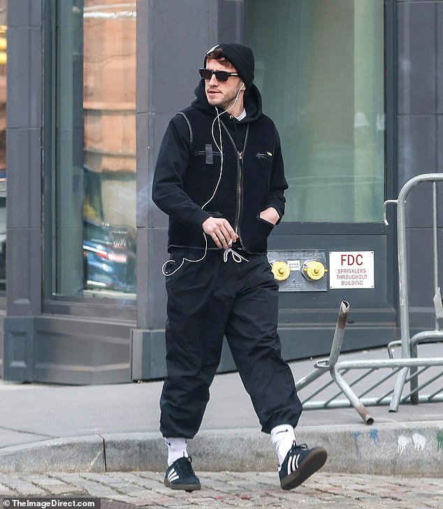 The Normal People actor kept a low profile with dark sunglasses and a black beanie