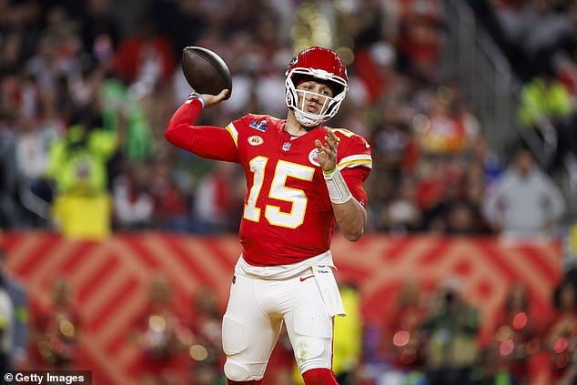 Patrick Mahomes led the Chiefs on a game-winning drive in overtime against San Francisco